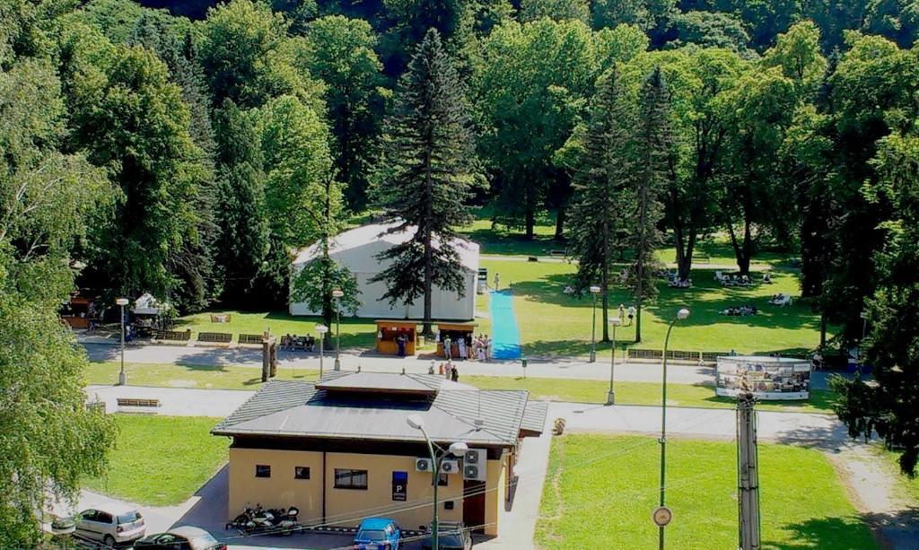 Hotel Flora Trenčianske Teplice Værelse billede